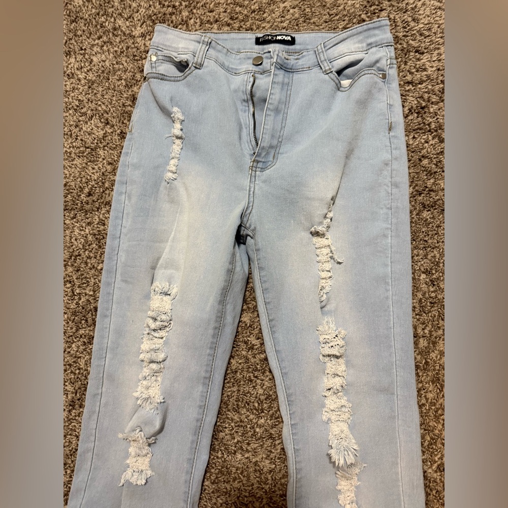 Fashion Nova High Rise  Light Wash Distressed Jeans - Picture 4 of 6